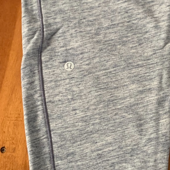 Lululemon joggers - Picture 2 of 10